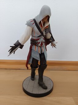 Assassin's Creed 2 Ezio figurka - 4