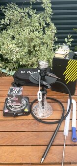 Prodám vodní dýmku Vyro Versa Black s kompletním příslušenst - 4