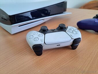 Playstation 5 - 4