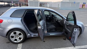 Audi A3 Sportback 2.0 TDI DSG - 4