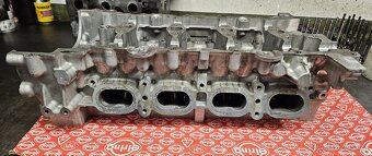 Hlava motoru Mercedes Benz 264.920 - 4