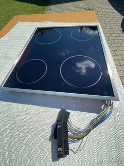 Elektrická varná deska JUNO-Electrolux - 4