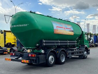 Mercedes Axor silo cisterna - 4