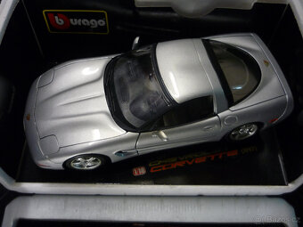 Chevrolet Corvette 1997 Bburago 1/18 - 4