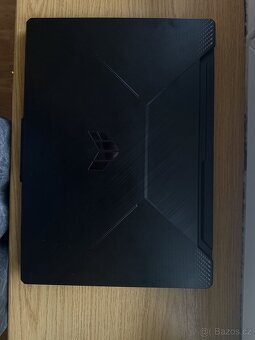 Prodám herní notebook na ND Asus TUF Gaming FX506H - 4