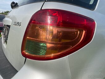 Pravé dveře Suzuki SX4 - 4