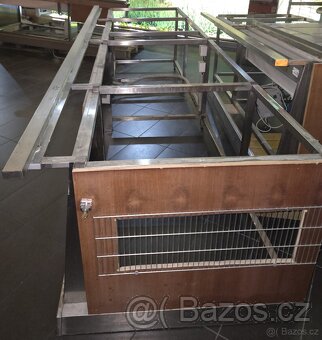 Výdejní stůl na potraviny – gastro č. 083 - 4