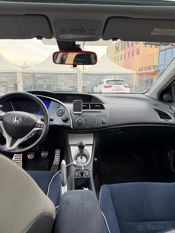 Honda Civic 1.8 VTEC 180tkm - 4
