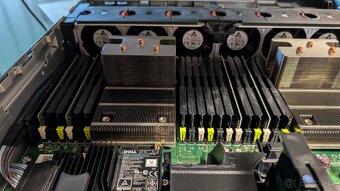 Server Dell R730,2CPU, 64GBRAM, 8x600GB - 4