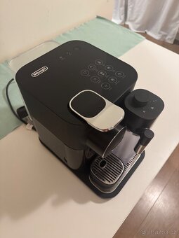 Kávovar Nespresso GRAN LATISSIMA black - 4