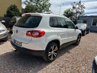 VW Tiguan 2,0tdi 103kw 4x4 DSG 196km - 4