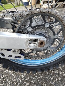 YAMAHA YZ 250 - 4