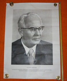 Prezident ČSSR Gustav Husák - plakát, hledí vlevo - 4