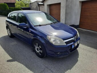 Opel Astra H 2005 - 4