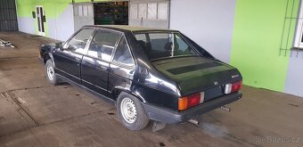 TATRA 613 Původní stav BEZ KOROZE 38TKM - 4