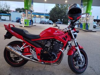 Suzuki bandit gsf 650 - 4