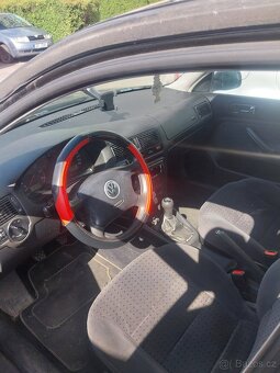 Golf 4 - 4