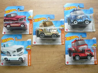 AUTÍČKA HOT WHEELS - 4