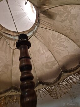 Prodám stojací lampu – funkční - 4
