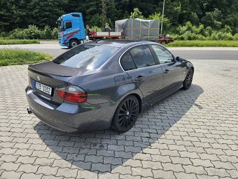 Bmw e90 330i N52 - 4