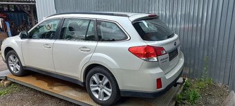 Subaru Outback 2010 2,5 automat- náhradní díly - 4
