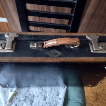 retro cestovní kufr - 4