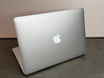 MacBook Air 13'' 2015 / i5 / 8GB / 128GB SSD - DPH - 4