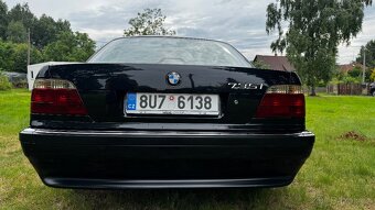 Bmw E38 735i - 4