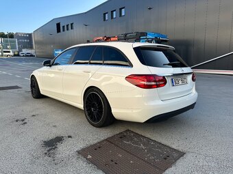 Mercedes Benz C 220d - 4