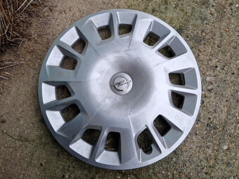 R16 poklice opel r16 kryty disku Opel Poklice 16 - 4