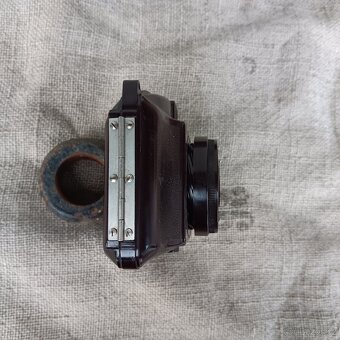 Starý bakelitový foťák - 4