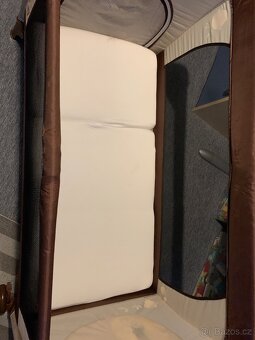 Cestovní postýlka - 4