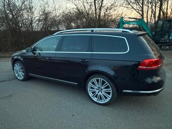VW Passat 2.0 tdi Highline DSG - 4