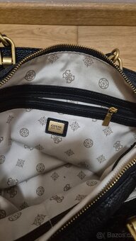 Kabelka Guess - 4