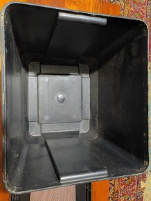 Plastové boxy na hmyz nebo hlodavce. 4 ks - 4