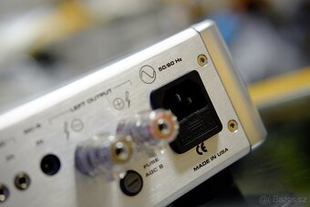 KRELL -  starsi vyborne hrajici  high end zesilovac - 4