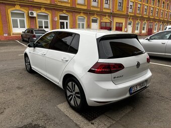 VW eGolf 85kW 2015 - 4