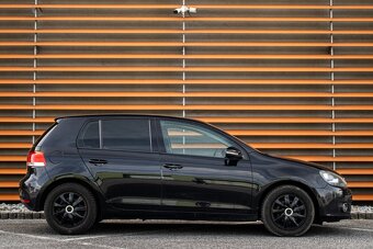 Volkswagen Golf 1.6 TDI Comfortline - 4