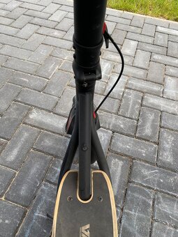 Elektrokoloběžka VeGa viron XL-700 PRO - 4