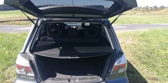 Prodám Mitsubishi Outlander - 4