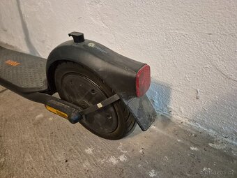 Ninebot KickScooter F2 E Plus - 4