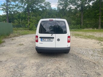 Volkswagen Caddy Maxi - 4