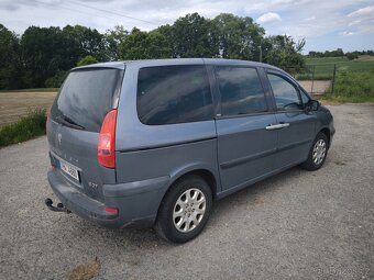 Peugeot 807 2.2hdi - 4