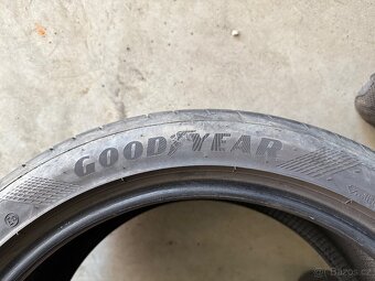 prodám letní pneumatiky 225/45/18 Goodyear celá sada - 4