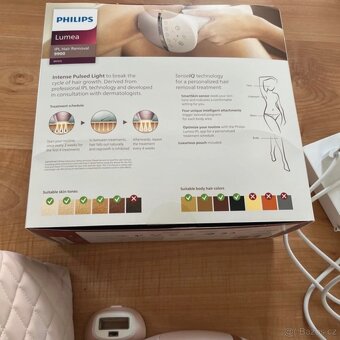 Philips Lumea IPL 9900 - 4