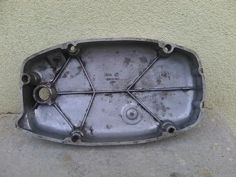 Jawa 350/634 - kryty motoru,blatníky,z.brzda,držák z.světla - 4