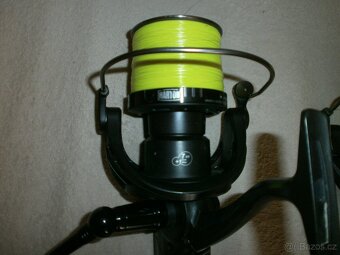 Prodám 2 navijáky HARTON DOGMA-X 8000 - 4
