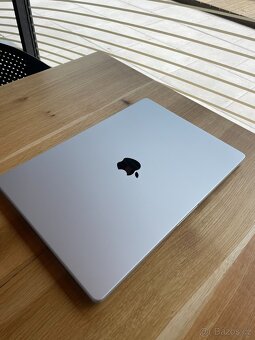 Zánovní - MacBook Pro 16" M1 PRO 512GB SSD | 16GB RAM - 4