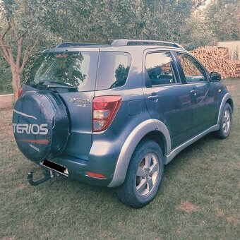 Daihatsu Terios 1.5 4WD, r. 2006 – spolehlivé SUV - 4
