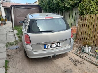 Prodám Opel Astra H combi 16 / 16V stk 10/2006 - 4